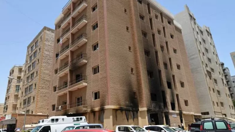 الجزائر تعزي الكويت في ضحايا حريق منطقة المنقف