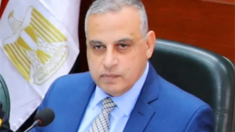 محافظ سوهاج يشدد على إحكام الرقابة ومنع الذبح خارج المجازر