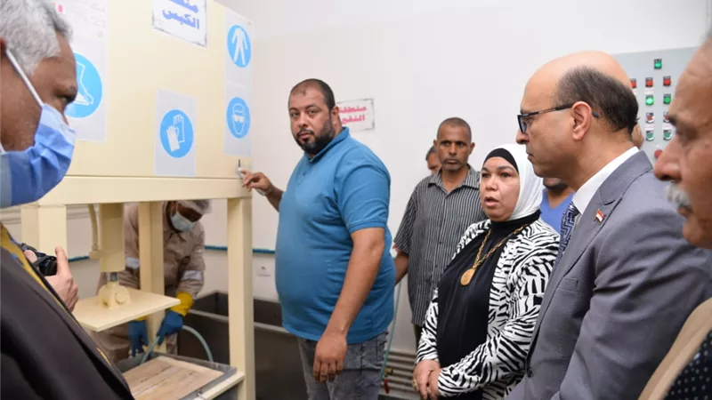 المنشاوى: كلية الزراعة بجامعة أسيوط تمتلك مزارع إنتاجية كبرى