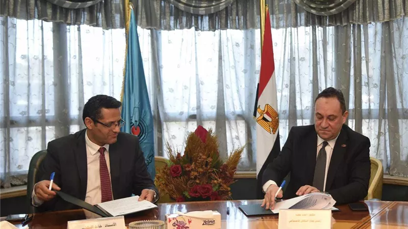 بروتوكول تعاون بين الصحفيين وبنك ناصر بمجال الرعاية الصحية والاجتماعية