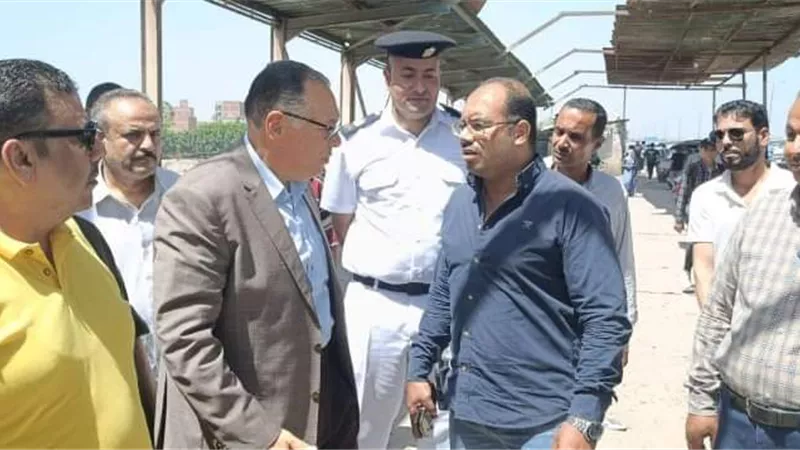 محافظ الشرقية يتفقد موقف السلام ببلبيس ويأمر بتطويره ورفع كفاءته