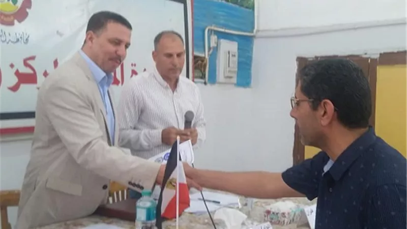 إنهاء إجراءات تصالح 5 مواطنيين في مركز ومدينة كوم حمادة