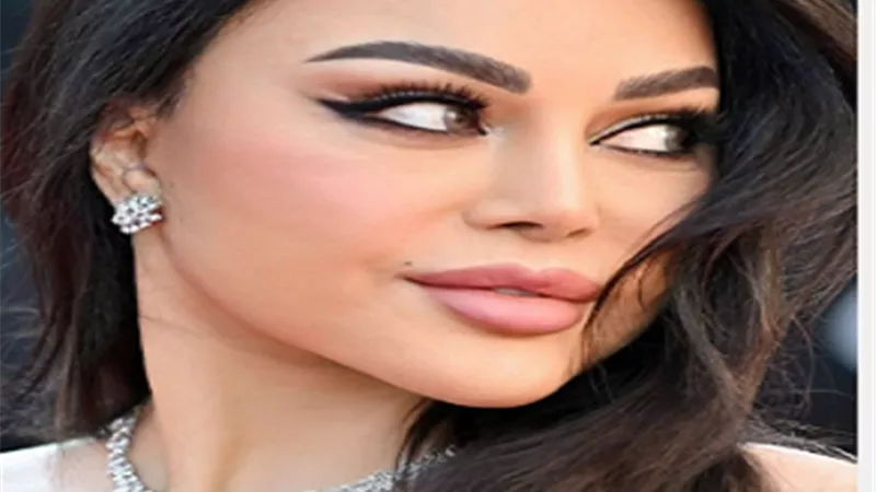 هيفاء وهبي لمنتقدي حضورها مهرجان كان: الله يشبعكم كذب وافتراءات