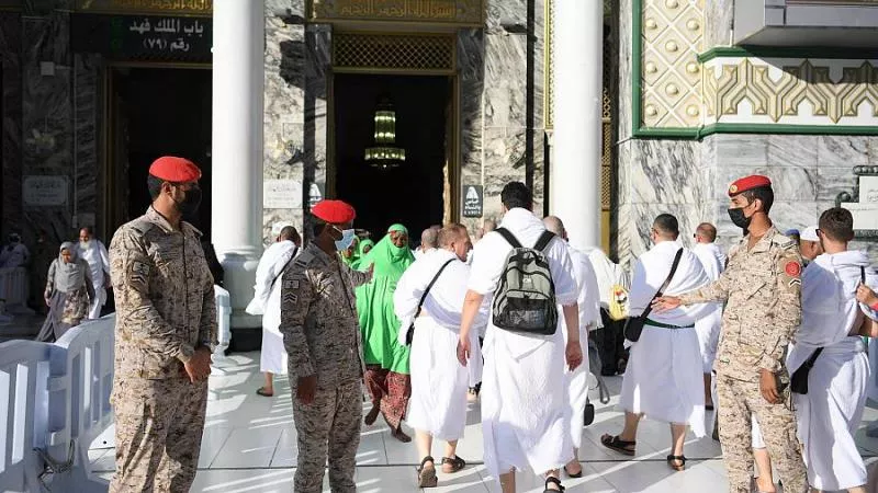 نظرًا لتشديدات السلطات السعودية..إليك حكم الحج بدون تصريح
