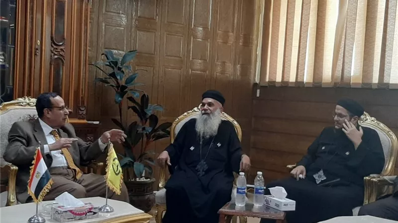 وفد من الكنيسة يهنئ محافظ شمال سيناء بعيد الأضحى المبارك