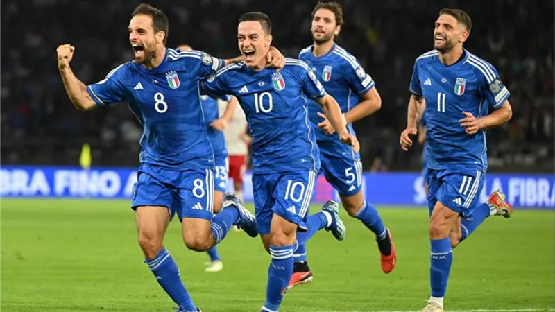 باستوني يرد سريعاً ويسجل التعادل لإيطاليا امام البانيا .. فيديو