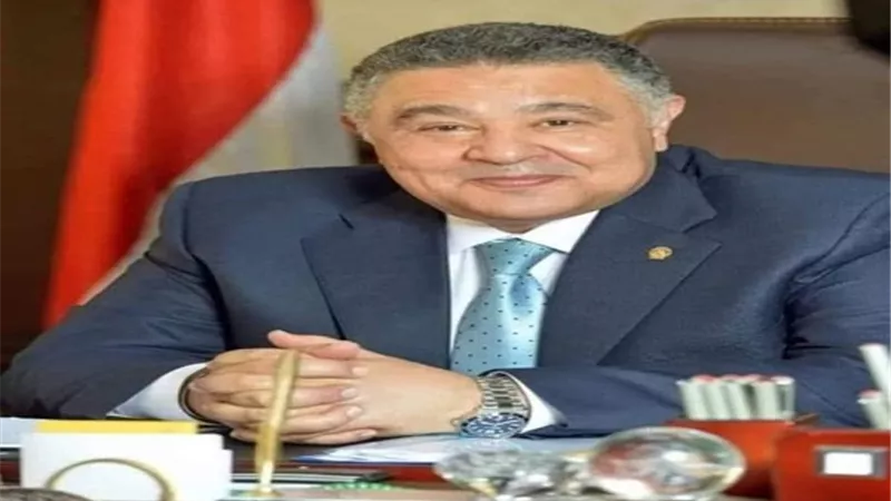 محافظ البحر الاحمر يهنئ اهالى المحافظة بحلول عيد الاضحى المبارك