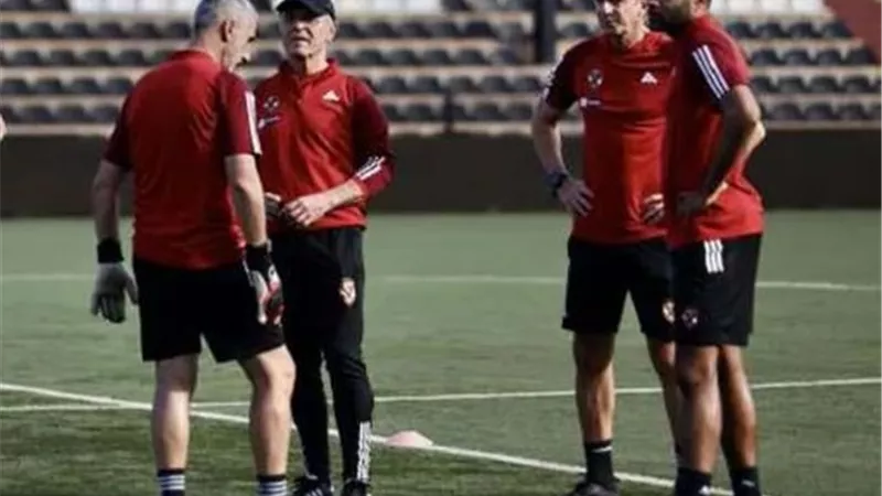 كولر يدرس إستمرار الوافد الجديد في تشكيل الأهلي أمام الاتحاد