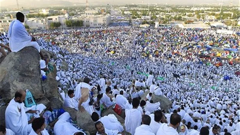 الصحة السعودية للحجاج: ضرورة الالتزام بالنصائح الصحية للوقاية من الإجهاد الحراري