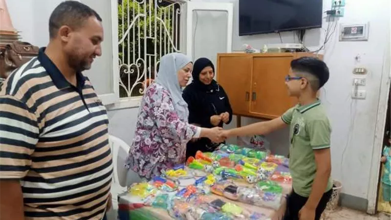 مئات الهدايا والألعاب الصغيرة بمراكز شباب المنيا بأول أيام العيد
