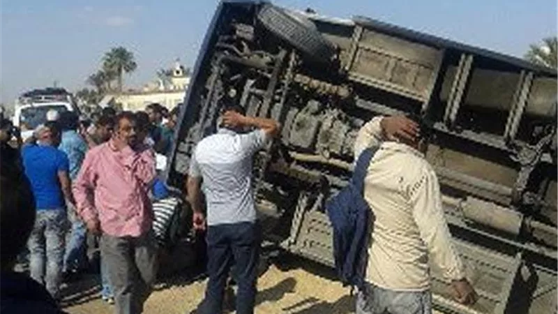 إصابة 19 شخصًا في انقلاب 