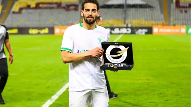 الشامى يحصد جائزة أفضل لاعب فى مباراة الزمالك والمصرى