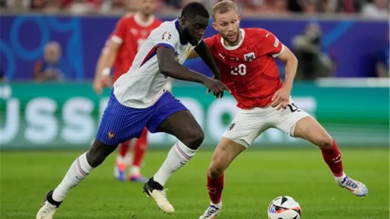 شاهد .. فرنسا تهزم النمسا بهدف فى يورو 2024