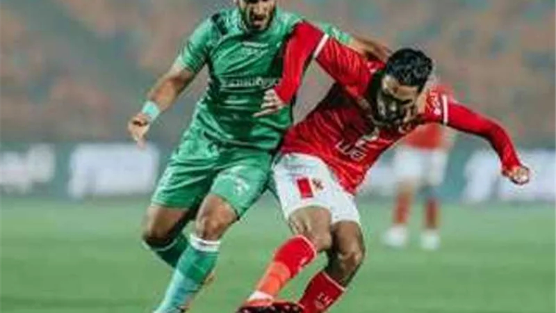 التعادل السلبى يحسم الشوط الاول بين الأهلى والاتحاد فى الدورى