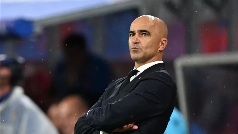 مدرب البرتغال مشيدا بـ كريستيانو رونالدو : إنه يصنع التاريخ