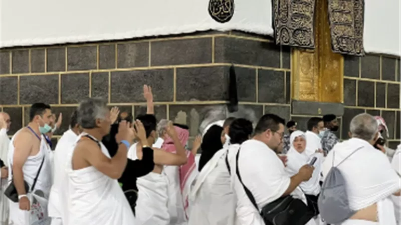 الإفتاء توضح.. الجمع بين طواف الإفاضة والوداع