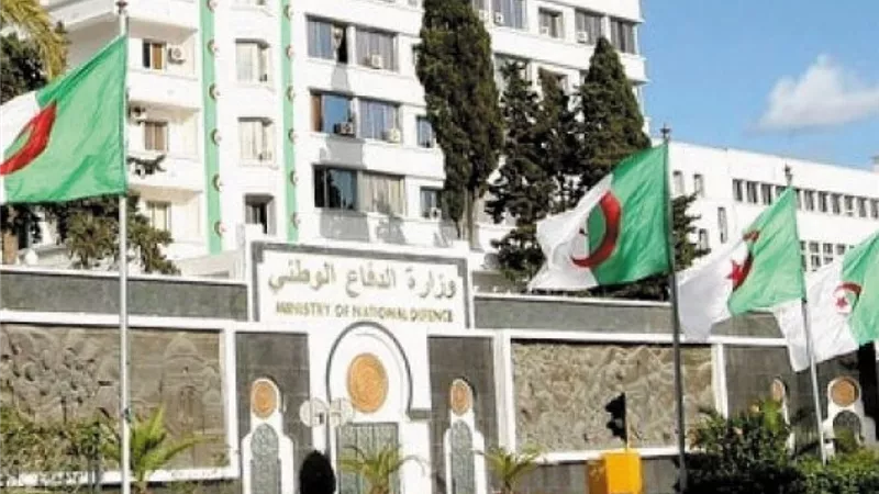 الجزائر: إعفاء المولودين قبل 1 يناير 1995 من الخدمة الوطنية