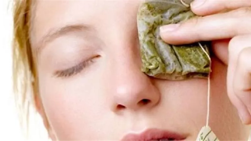 8 طرق منزلية لعلاج الهالات السوداء