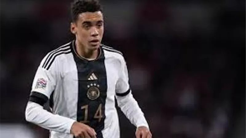 موسيالا يفتتح التسجيل للماكينات فى مرمى المجر