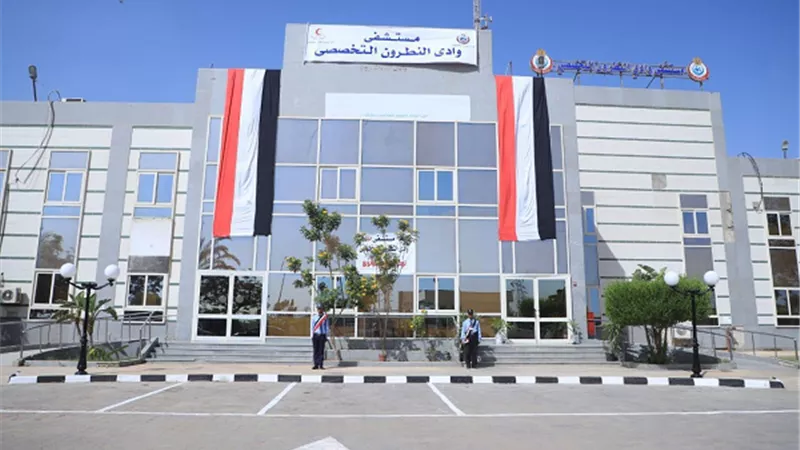 إصابة أسرة في حادث بصحراوي وأدى النطرون