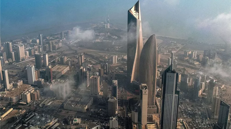 الكويت تلجأ إلى تخفيف الأحمال الكهربائية مع ارتفاع درجات الحرارة