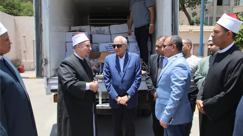محافظ الجيزة يشهد تسليم ٢ طن من لحوم صكوك الاضاحي