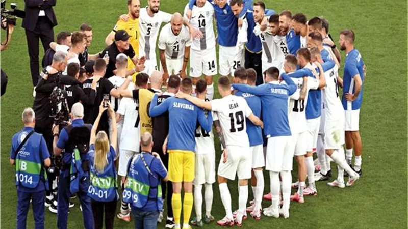 كأس الأمم الأوروبية.. تشكيل سلوفينيا لمباراة صربيا