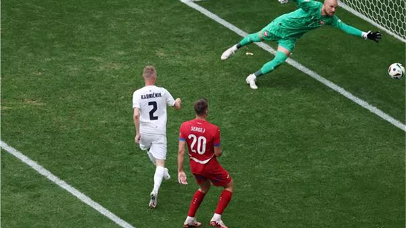 تعادل قاتل لصربيا أمام سلوفينيا فى كأس أمم أوروبا