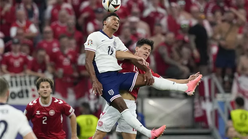 التعادل يحسم مواجهة إنجلترا والدنمارك فى يورو 2024