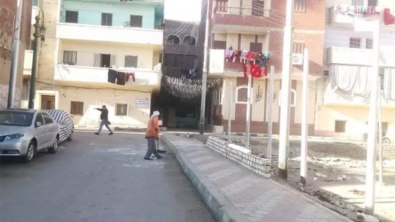 تكثيف حملات النظافة بمركز مطاي في المنيا