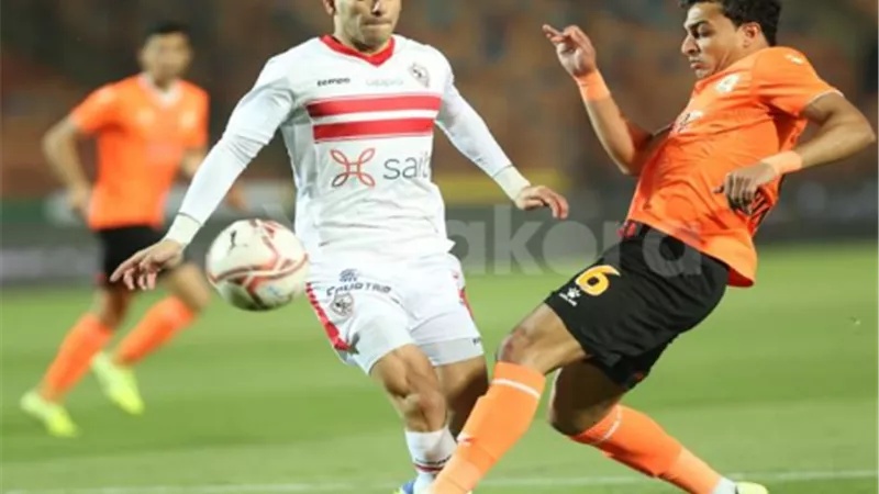 انطلاق مباراة الزمالك وفاركو فى الدورى