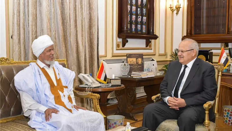 الخشت ورئيس منتدى علماء أفريقيا يبحثان قضايا تجديد الخطاب الدينى