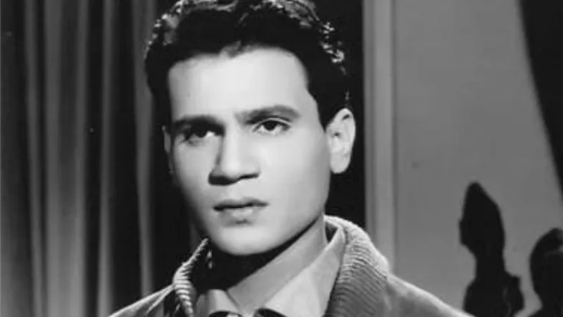 ذكرى ميلاد العندليب..16 فيلماً تاريخ عبد الحليم حافظ فى السينما