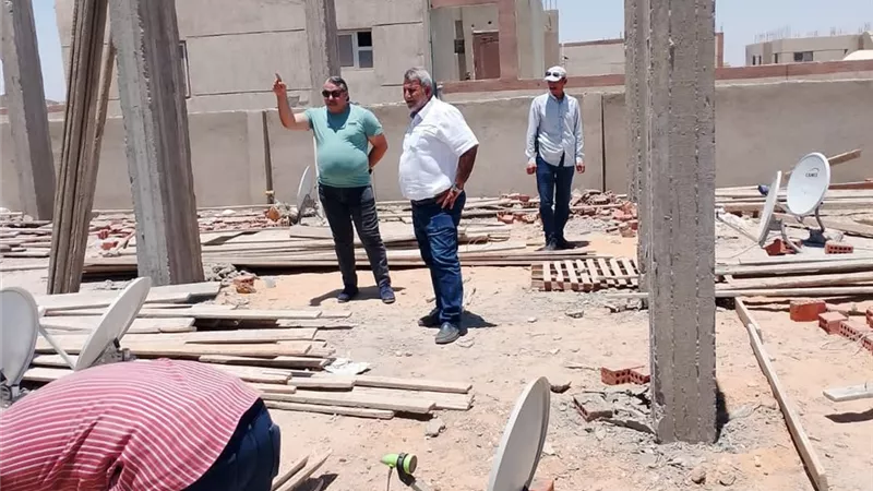 وزير الإسكان: إيقاف وإزالة مخالفات بناء بـ4 مدن