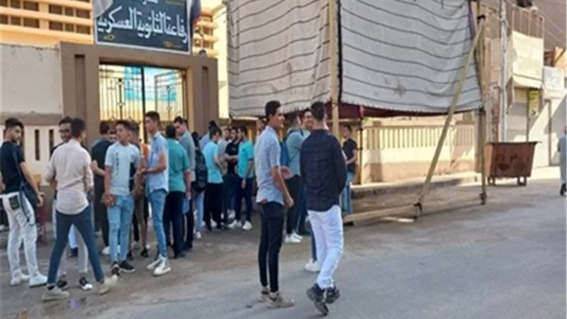 ارتياح بين طلاب الثانوية العامة بسوهاج بعد انتهاء امتحان العربي