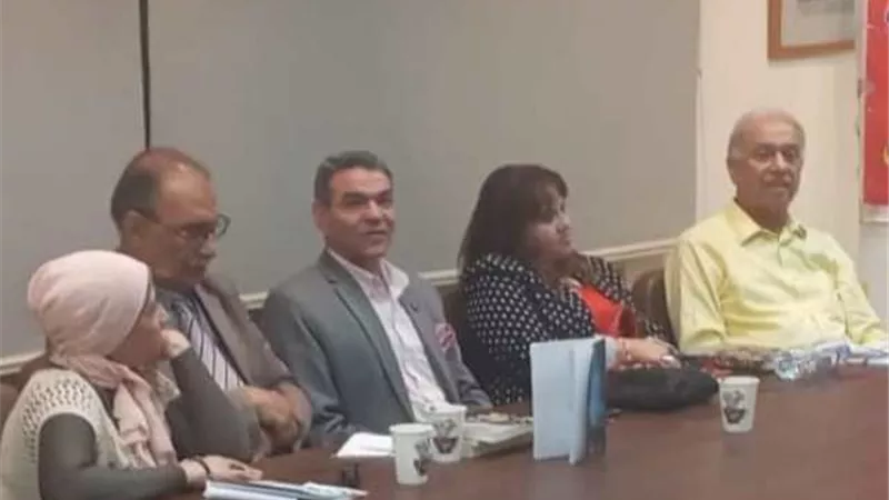 الاهتمام بالمواهب الجديدة وأمسية شعرية بمركز الشباب البحرى