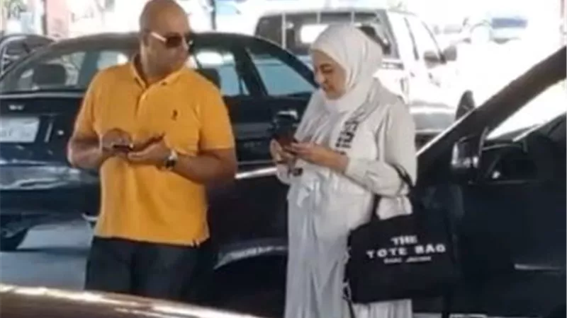 بدء جنازة والدة زوج الإعلامية دعاء فاروق