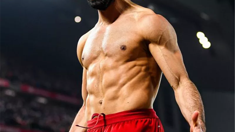 7 سنوات من محمد صلاح .. شاهد فيديو احتفالي لصفحة ليفربول