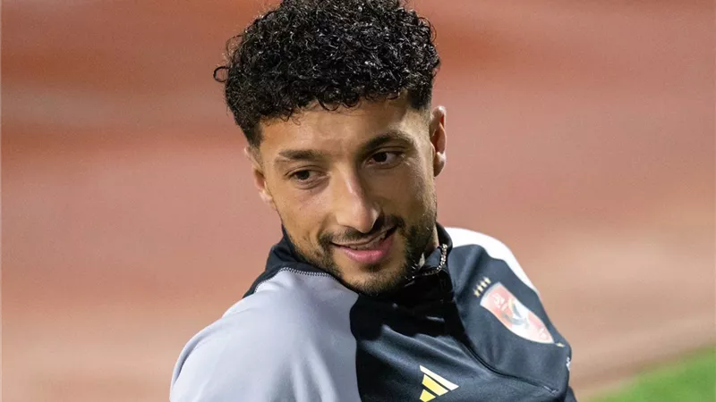 وسام أبو علي جاهز لمواجهة الزمالك وصعوبة لحاق ثنائي الأهلي ..شاهد
