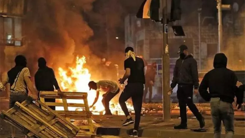فلسطين..إصابات بالاختناق خلال مواجهات مع الاحتلال في مخيم العروب