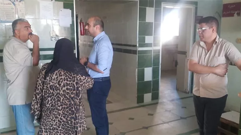 تفقد اعمال تطوير ورفع كفاءة غرف المرضى بمستشفى رأس غارب