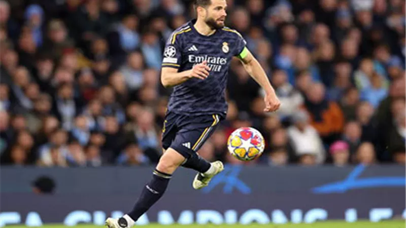رسميا.. نجم ريال مدريد يوقع عقود انضمامه للقادسية السعودي