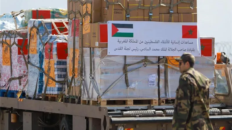 ملك المغرب يطلق مبادرة إنسانية ومساعدات طبية لدعم الفلسطينيين بقطاع غزة