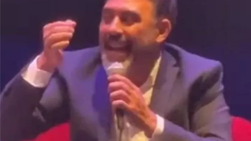 عمرو مصطفى يعلن إيقاف مشروع أم كلثوم بالذكاء الاصطناعي
