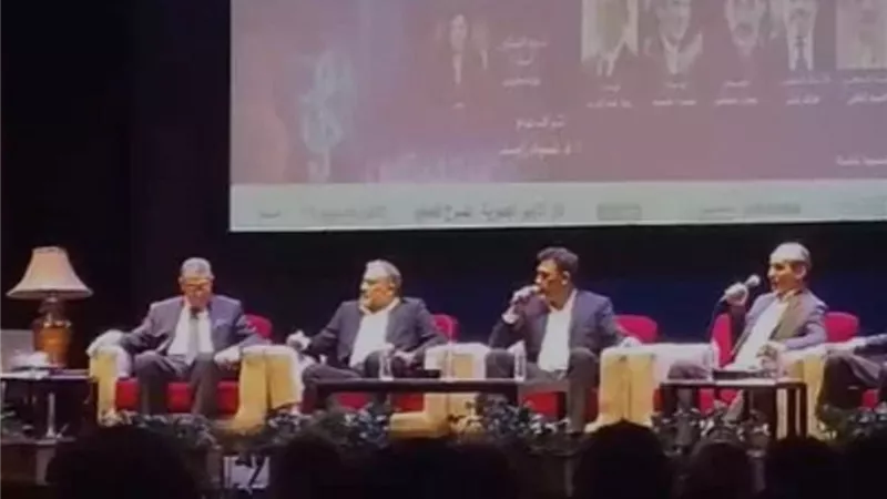 عمرو مصطفى: صناعة الموسيقى بتدخل دولارات لمصر