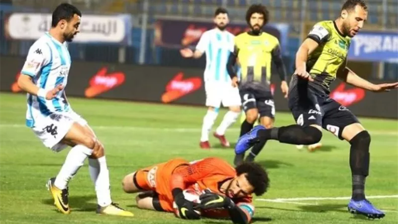 المقاولون العرب متقدما على بيراميدز بهدف فى شوط أول مثير