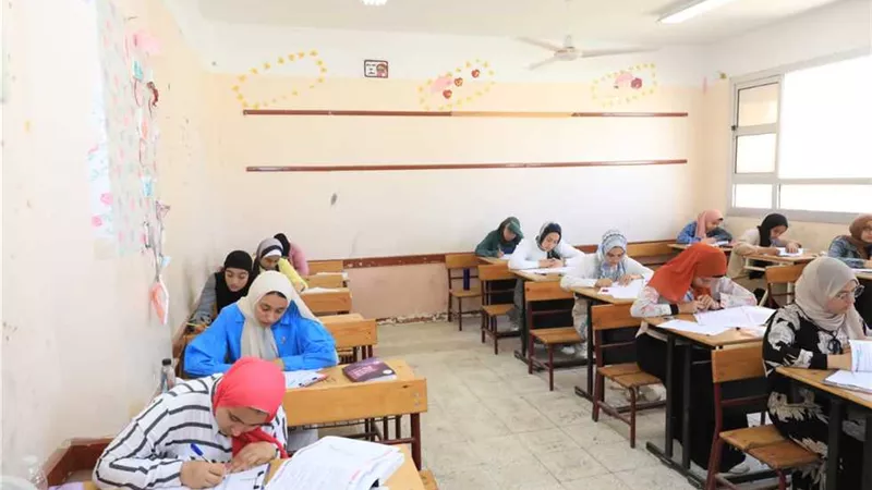 تداول أسئلة امتحان اللغة الالمانية للثانوية العامة عبر جروبات الغش