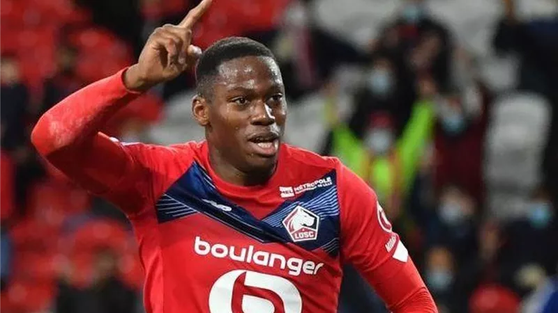 من الدوري الفرنسي.. تشيلسي يستقر على مهاجمه الجديد