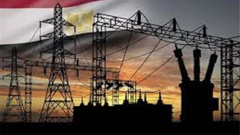 الحكومة تكشف أسباب أزمة قطع الكهرباء وطرق الحل