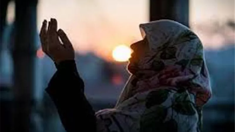 فاعل خير يسدد ديون سعدية وينقذها من السجن